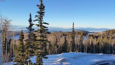 Near BRIAN HEAD, Shakespeare Festival & Utah National Parks