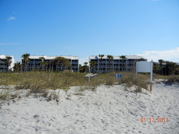 short walk to the beach directly on the beach no roads to cross