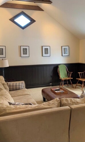 Family room2