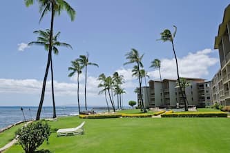 OCEANFRONT GROUND FLOOR TWO BED CONDO AT MAALAEA KAI