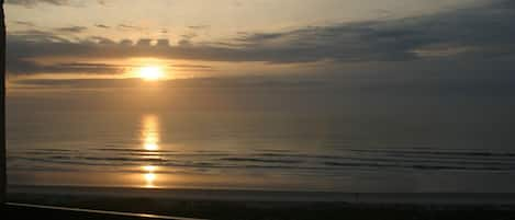 Uitzicht op strand/zee