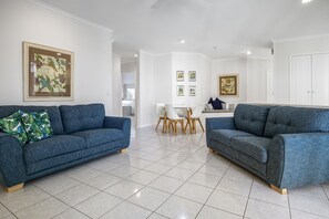 Enjoy our bright, comfy,spacious home. New furnishings in both lounges.