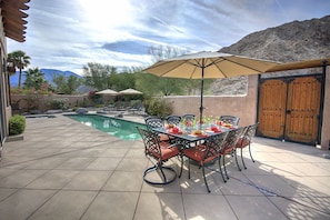 Patio set seats 8
