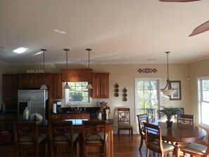 Spacious kitchen and eating area