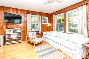 Living Area II