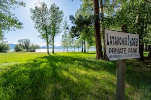 Enjoy Access to Latakomie Shores Private Park, just steps from the Chalet.
