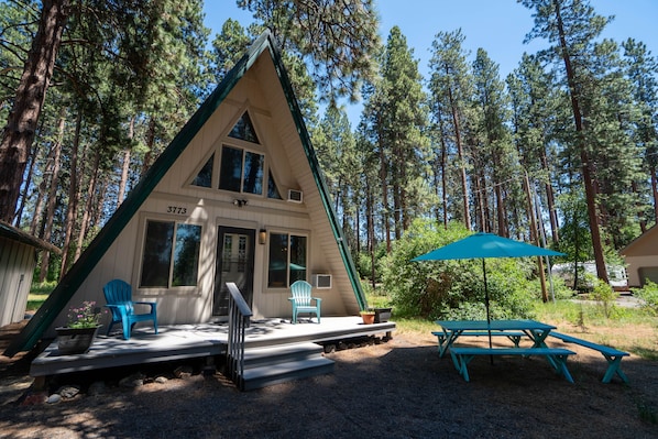 The Chalet at Agency Lake