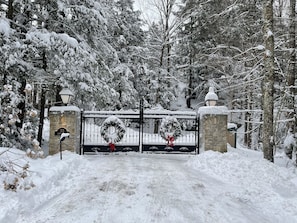 Front gates for privacy