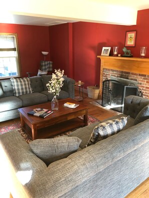 Large yet comfortable, cozy sitting room.