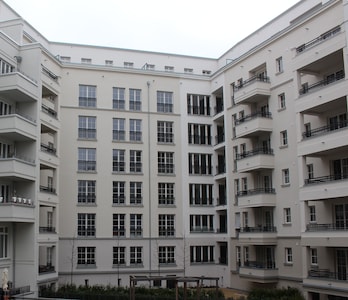 Apartamento de alto estándar en Berlín-Mitte (centro), tranquilo, céntrico