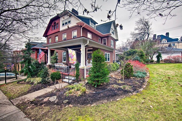 Reading Vacation Rental | 5BR | 1.5BA | Stairs Required | 3,100 Sq Ft