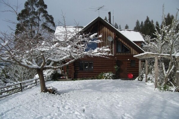 log house