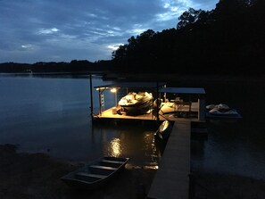 32X32 PRIVATE DOCK AT SUNSET WITH ELECTRICITY