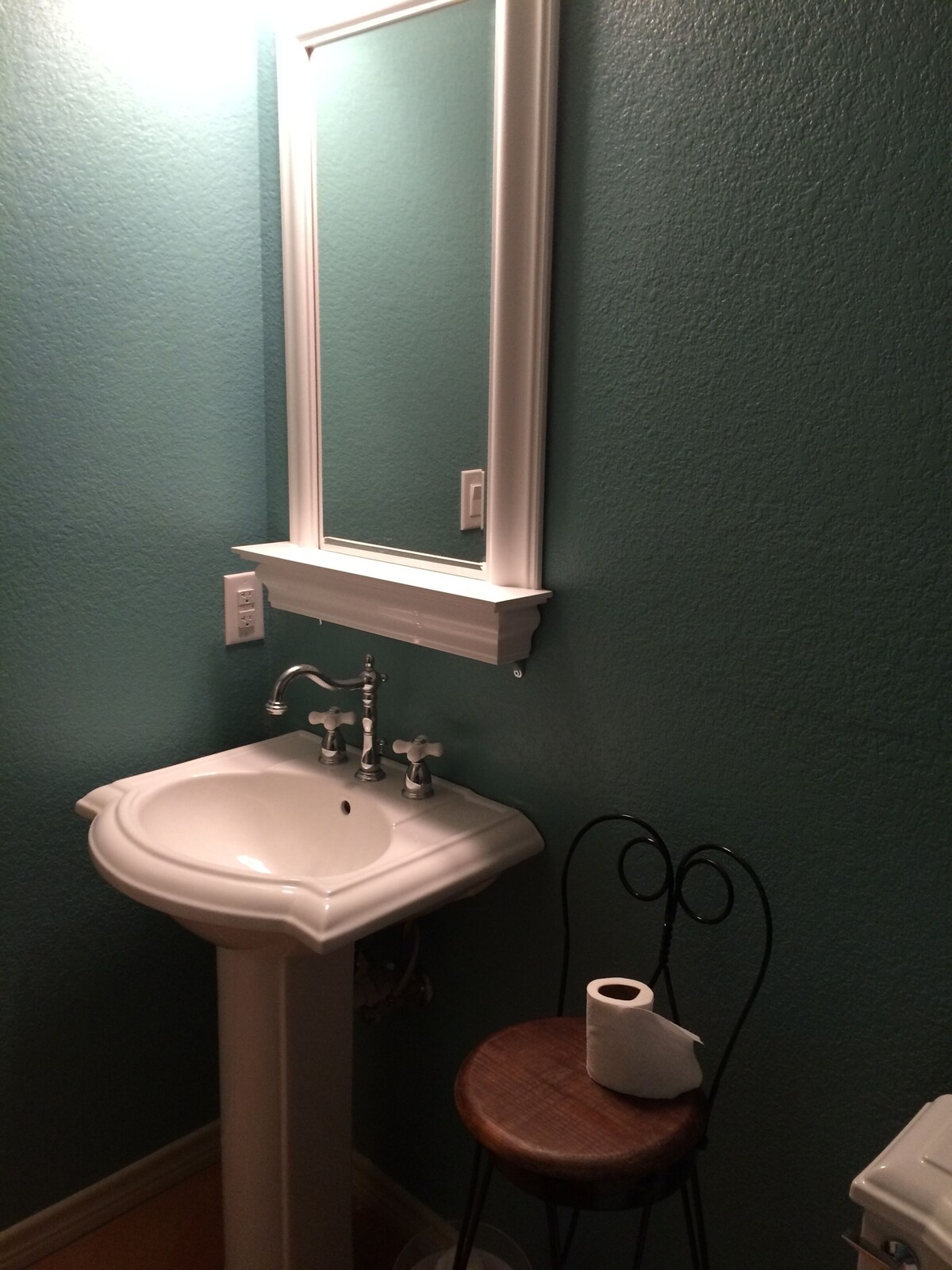 Blanco River water front, Family & Pet friendly, Free WiFi, Contactless check-in