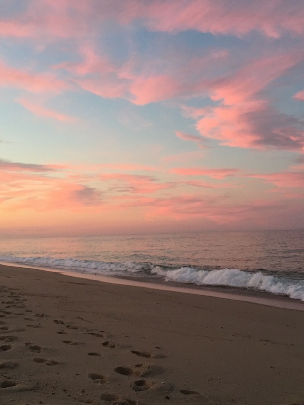 Exquisite Quidnet sunset