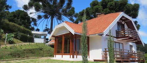 Casa sede com 3 andares