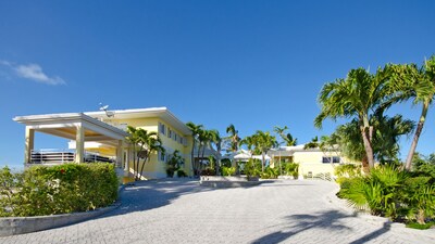 Marathon Villa