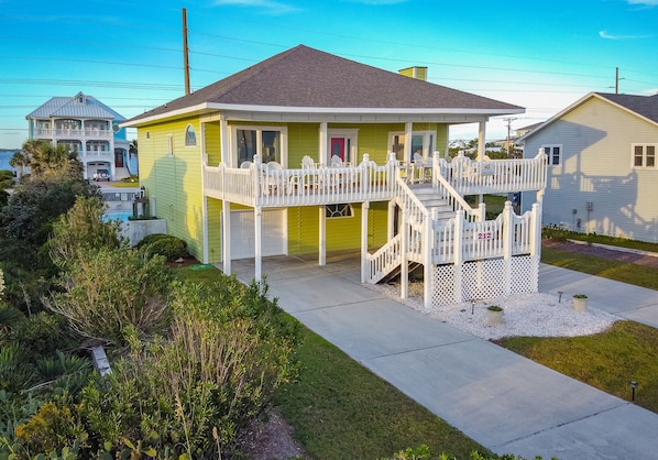 View of the Coral Cottage from Ocean Drive. 2nd-row Oceanfront home.