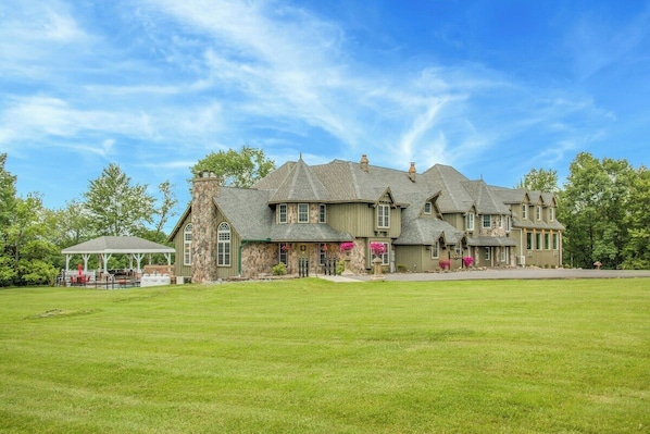 Live the Dream in your own private mansion! Voted #1 large rental by USA Today!