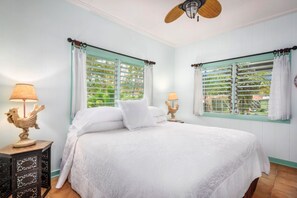 Hanalei Bay Old Style King Bedroom - This clean and simple private King Bedroom will help you instantly unwind and settle into your stay.