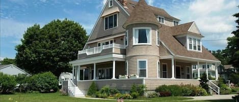 1904 Victorian Seaside Home