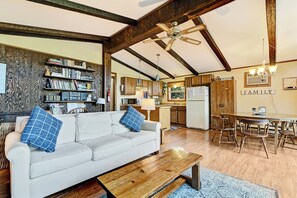 Upper Level Great Room