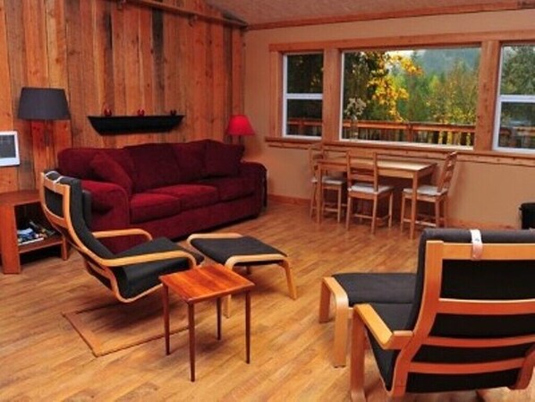 Living room with great view of Hunchback Mtn.(photo: Corky Miller)