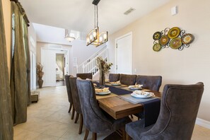 Formal dining space