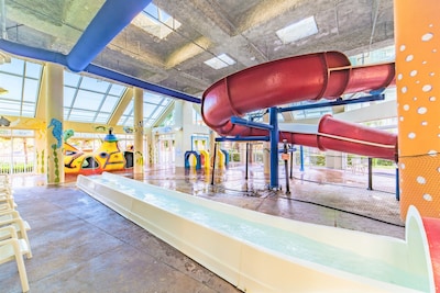 Largest Indoor Water Park - Deluxe Unit - Extended Balcony