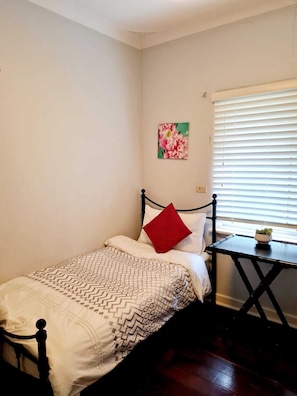 Second Bedroom - 2 Single Beds