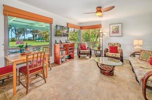 KEO on Hanalei Bay Main Room - This main area has great ocean front views and seating for everyone to gather.