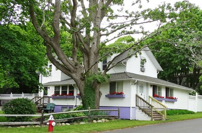 Oak Bluffs home across the street from park, walk downtown