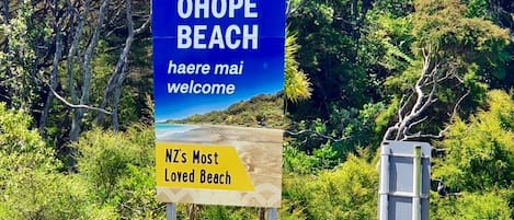 Ōhope Beach, Nau mai haere mai.