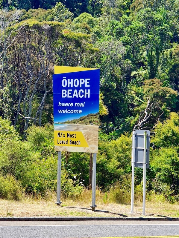 Ōhope Beach, Nau mai haere mai.