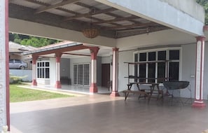 Heza Villa With Huge Private Space