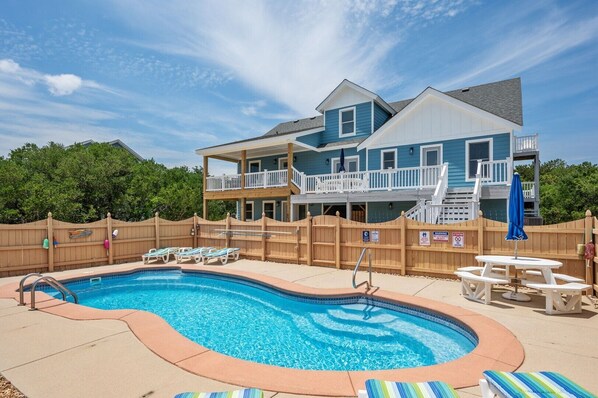 55-web-or-mls-518-Millennium-Private-Pool-V2