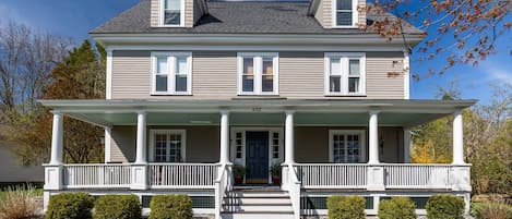 Former B&B converted to a rental home.  Plenty of space and large yard.