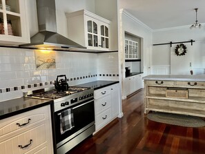 Country Style Kitchen