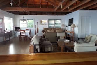 Beautiful Oceanfront Home - Fantastic Views of Waikiki and Diamond Head!