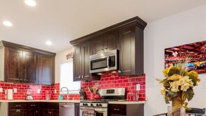 Fully equipped modern kitchen. Newly remodeled