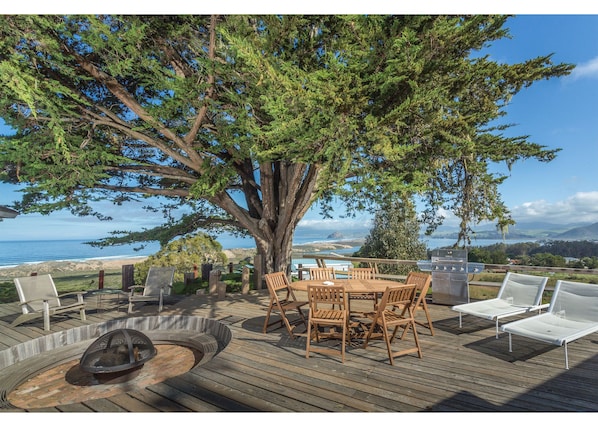 Large deck with views toward Morro Bay