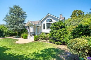 Front of house and yard