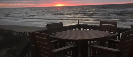 Another beautiful sunset over the Delaware Bay from the deck at Sunset Villa