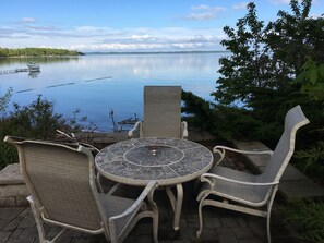 Sun deck / fire  pit