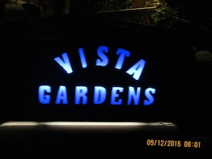 Vista Gardens