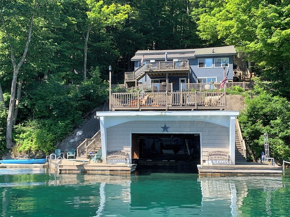 Available Boathouse and Jet Ski Lift. Diving Board, Floating Raft,Safety ladders