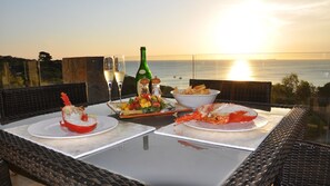 Magic view & Private chef dining on request