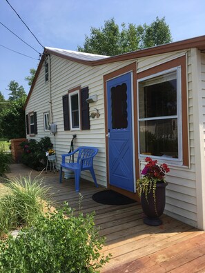Cottage front entrance