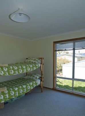 Bunk room 4 beds.