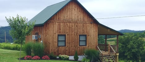 The Cottage at Antler Ridge